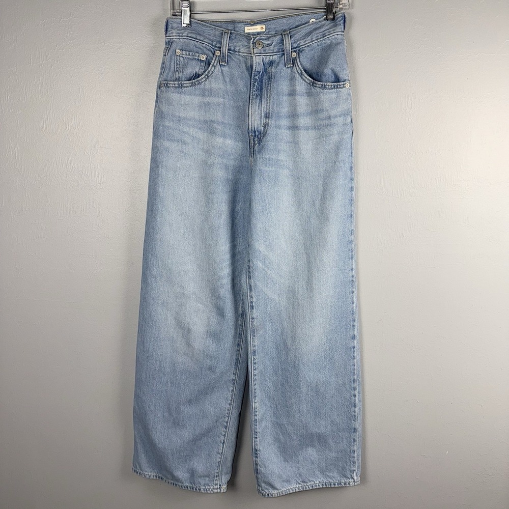 Levis Women's Cinch Baggy High-Rise Jeans Women's 26 Light Wash Denim *READ